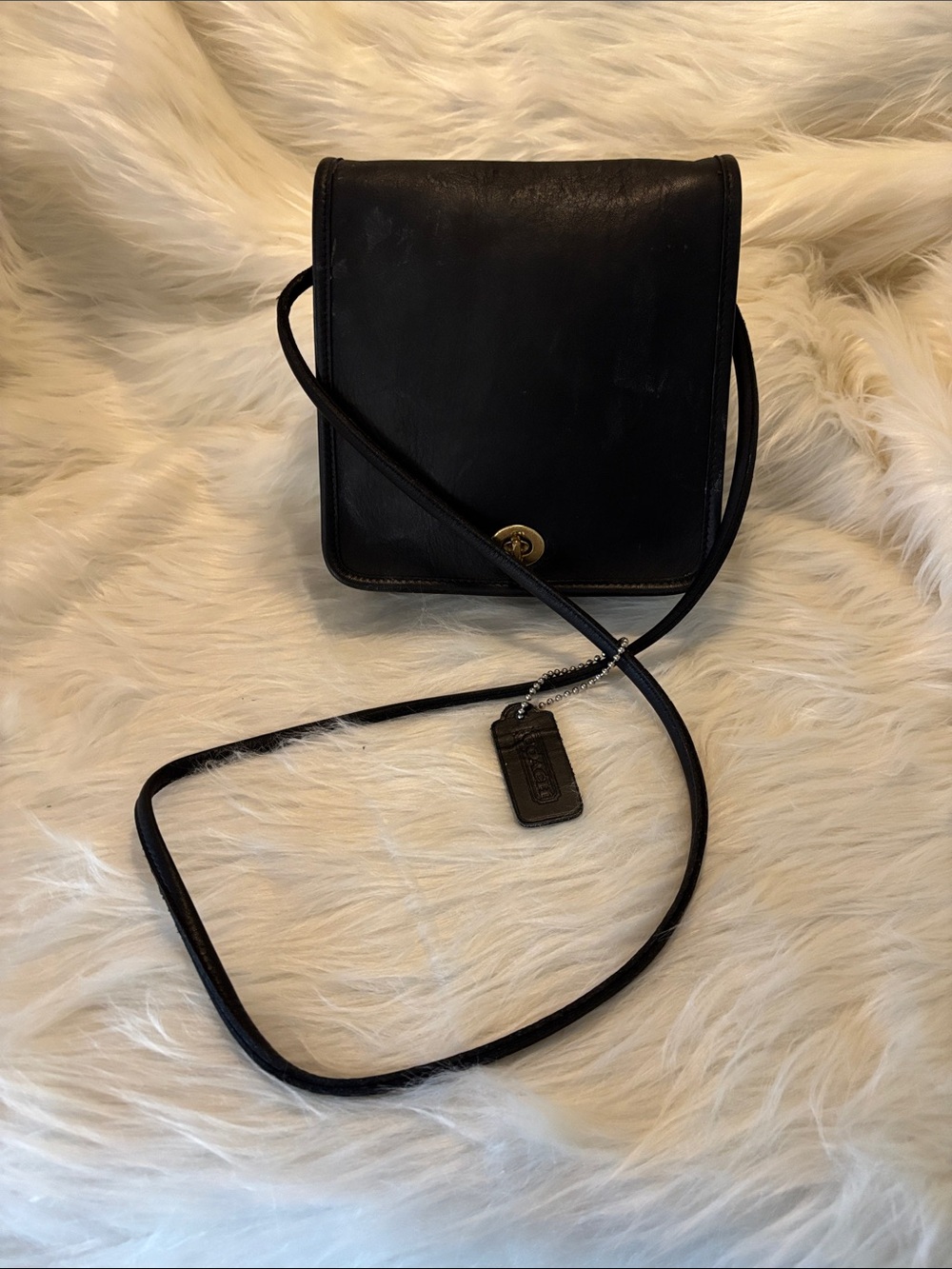 Coach Black Leather Compact Pouch-with Turnlock Vintage 1990s